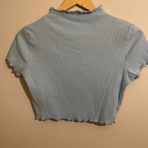 Adorable Blue Lettuce Trim Crop